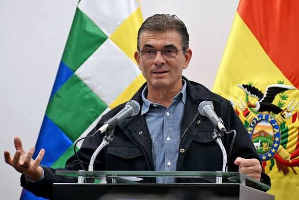Rodrigo Paz confirma financiamiento de $us 10.000 millones para la reactivación económica